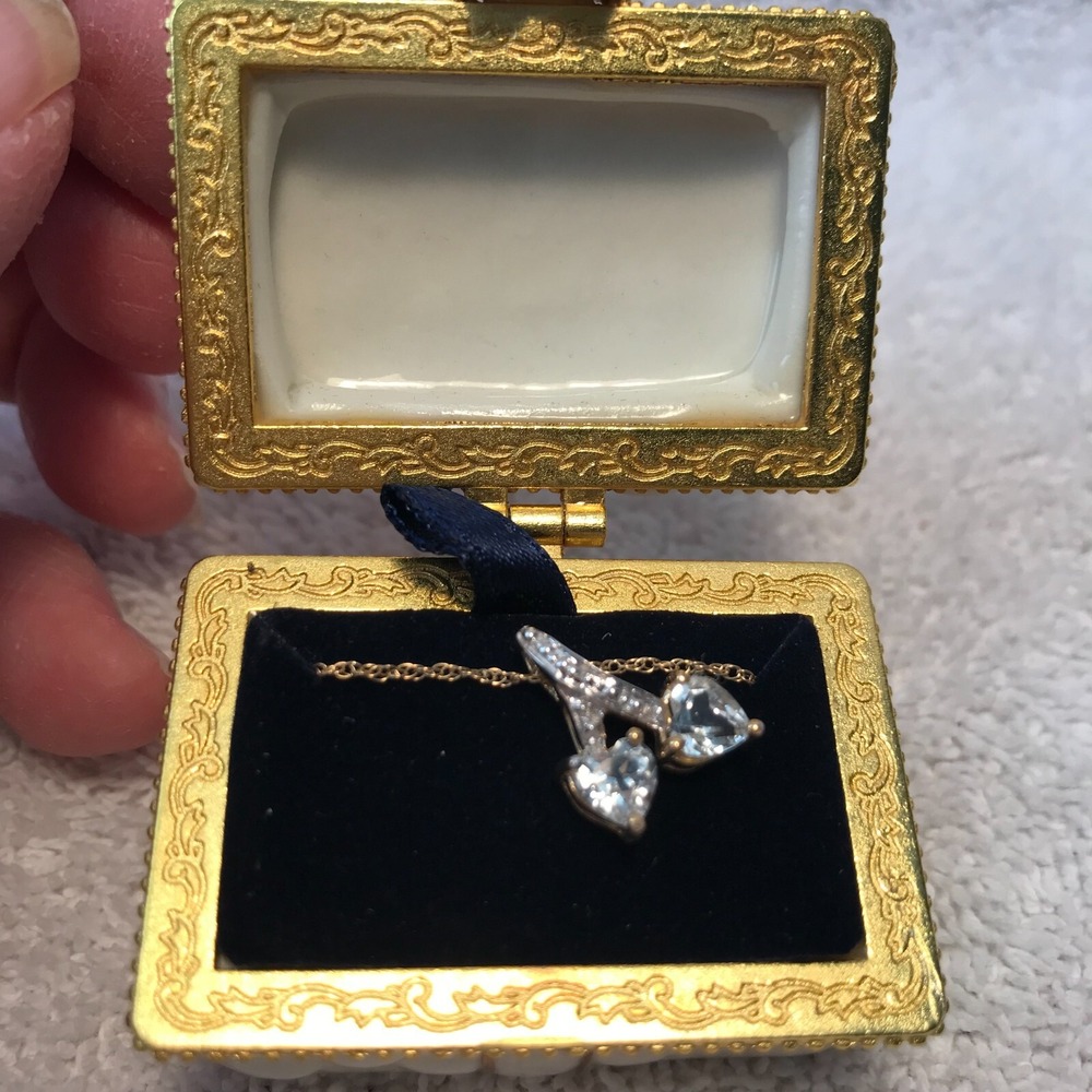 Vintage Avon 2003 Genuine Diamond Accent Birthstone Necklace in Keep Box -April